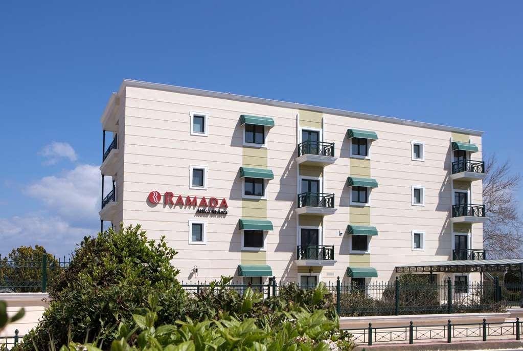 Ramada By Wyndham, Athens Club Attica Riviera Hotel Nea Makri Exterior photo
