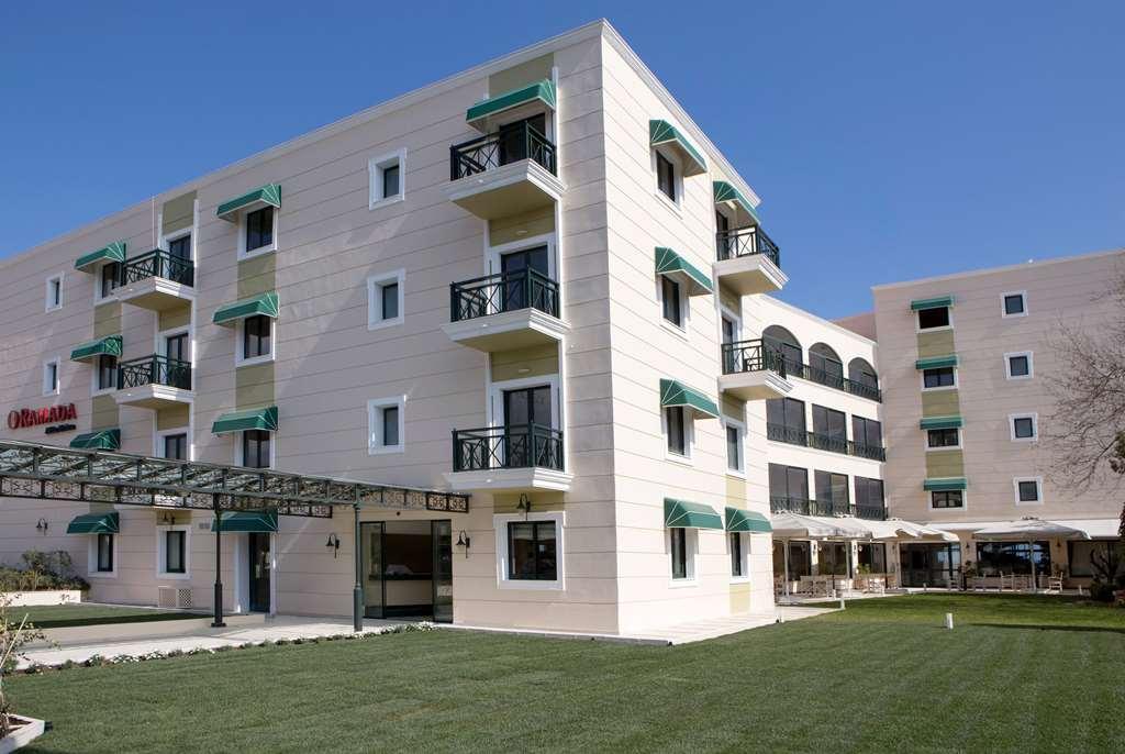 Ramada By Wyndham, Athens Club Attica Riviera Hotel Nea Makri Exterior photo