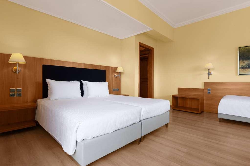 Ramada By Wyndham, Athens Club Attica Riviera Hotel Nea Makri Exterior photo