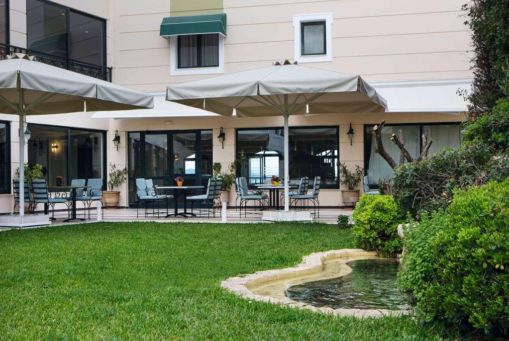 Ramada By Wyndham, Athens Club Attica Riviera Hotel Nea Makri Facilities photo