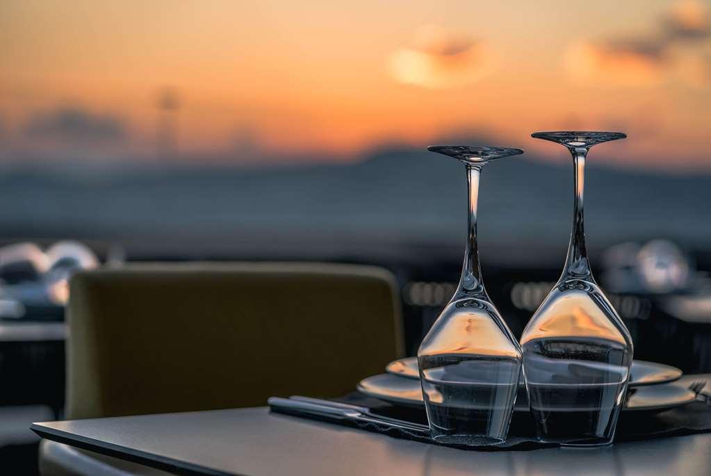 Ramada By Wyndham, Athens Club Attica Riviera Hotel Nea Makri Restaurant photo