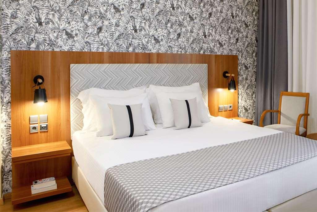 Ramada By Wyndham, Athens Club Attica Riviera Hotel Nea Makri Room photo